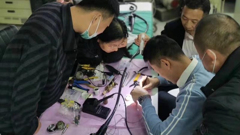 牙科诊所耗材主要包括以下几类：